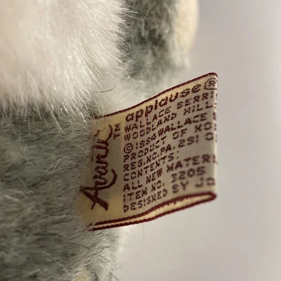 Vintage Avanti Wallace 1984 Applause Bunny Rabbit Plush - Picture 6 of 7